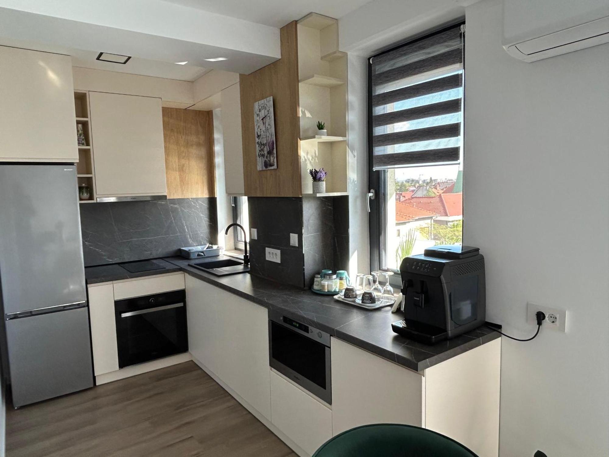 Coquette Studio Central Oradea Eksteriør billede